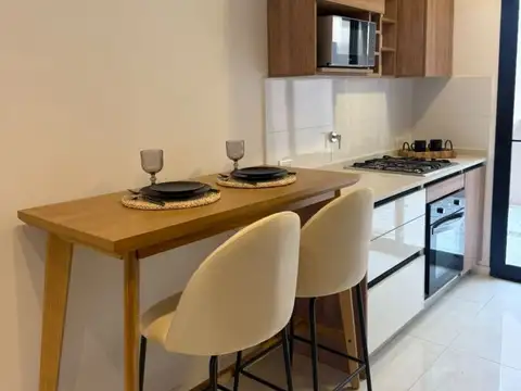 Depto Tipo Casa en Venta en La Perla Norte, USD 191.900