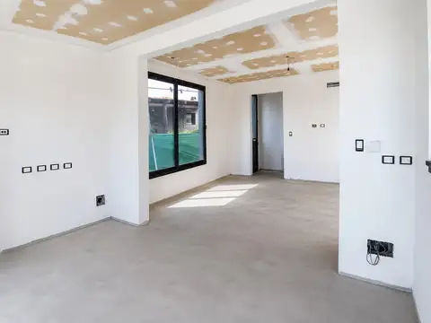 Casa en Venta en El Canton - Norte, USD 490.000