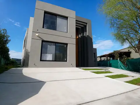 Libertad 300, Piso Pb