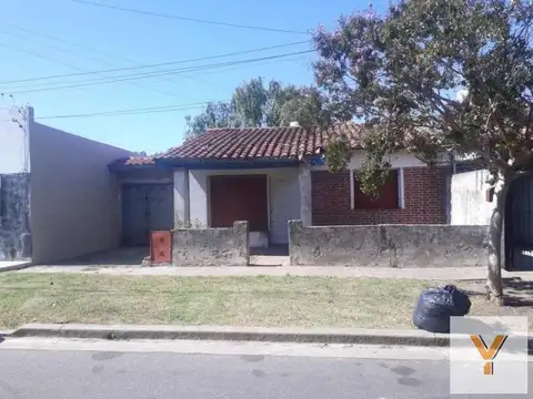 Terreno en Venta en Villa Elvira, USD 40.000
