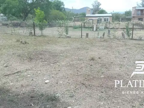 Terreno en Venta 21,50  mts Fondo