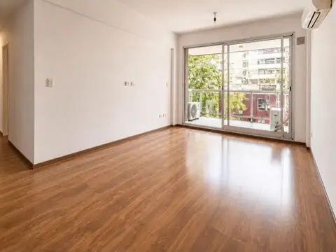 Alquiler. 3 Ambientes. Balcón. Villa Urquiza