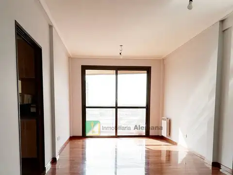 Departamento 4 ambientes con 3 baños