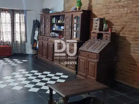 Casa en Venta en Ituzaingo, USD 170.000