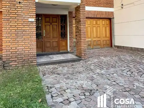 Casa en Alquiler en Centro, $ 7.500.000