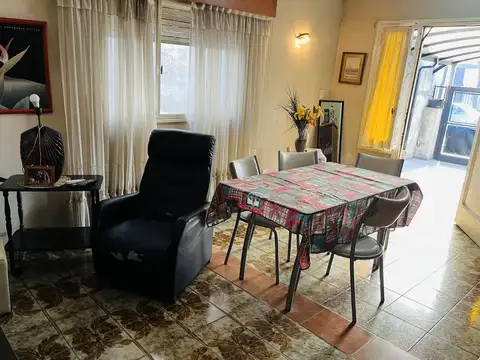 Depto Tipo Casa 3 ambientes con 1 baño