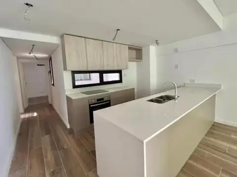Venta departamento 2 ambientes con balcón aterrazado en Las Cañitas