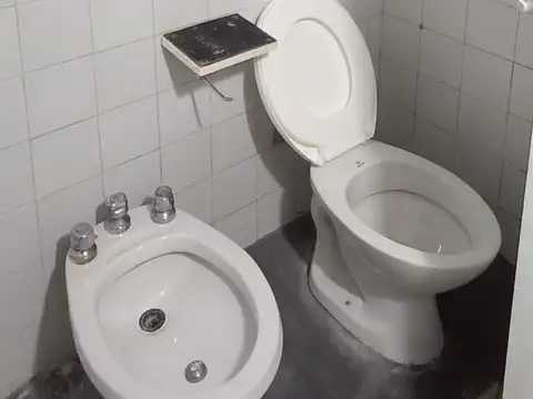 Depto Tipo Casa 2 ambientes con 1 baño