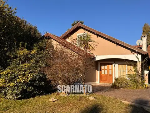 ECHEVERRIA DEL LAGO