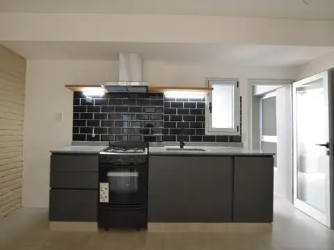 Depto Tipo Casa en Venta en Saavedra, USD 185.000