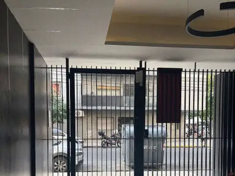 Lavalleja 100, Piso PB