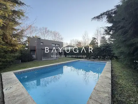Casa en Venta en Sausalito, USD 260.000