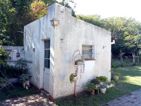 CASA EN EL CENTRO DE CAPILLA DEL SEÑOR