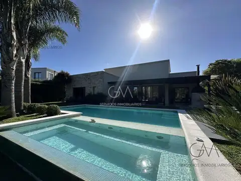 Casa en Alquiler Temporal de 3 dormitorios