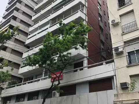 Departamento 4 Ambientes en Venta con Renta – Recoleta – Azcuénaga 1541, 5º A