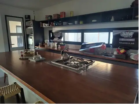 Casa en Alquiler de 4 dormitorios