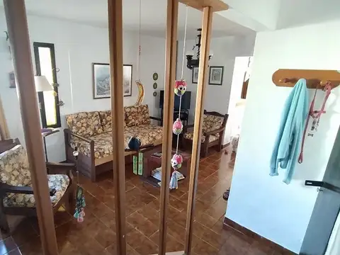 Depto Tipo Casa en Venta con 1 cocheras