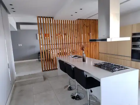 Departamento en Venta con 2 cocheras