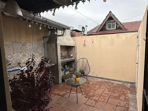 Depto Tipo Casa en Venta de 2 ambientes