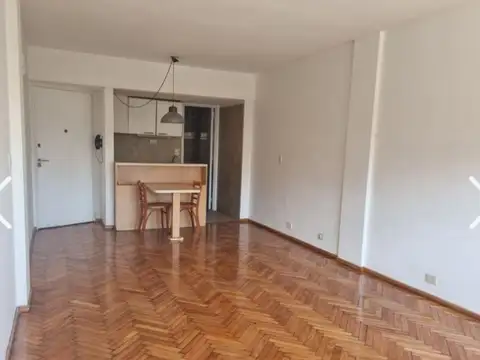 Carlos Pellegrini 900, Piso 7