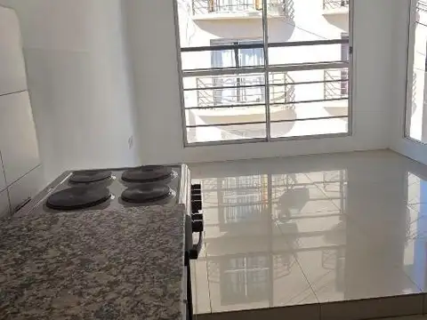 Departamento en Alquiler en Moreno, $ 450.000