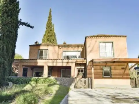 Casa en Venta de 4 dormitorios