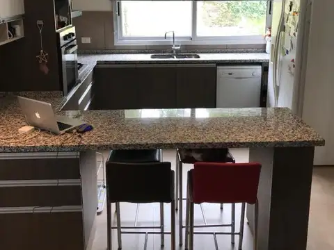 Casa en Venta en La Rufina, USD 460.000