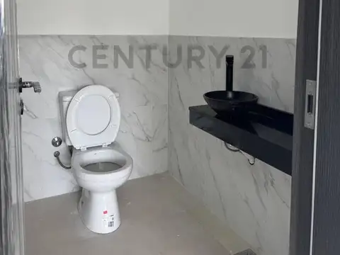 Oficina en Alquiler en Bella Vista, USD 400