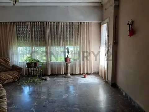 Chacabuco 5900, Piso 0