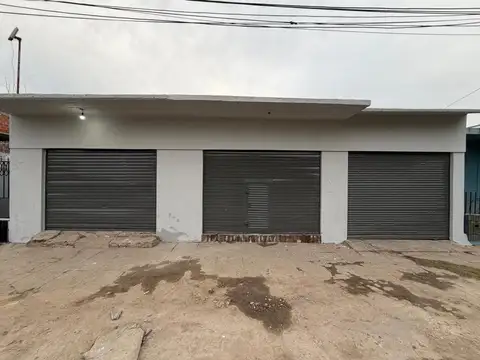 CASA 4 AMBIENTES + LOCALES COMERCIALES INGENIEROS ALLAN