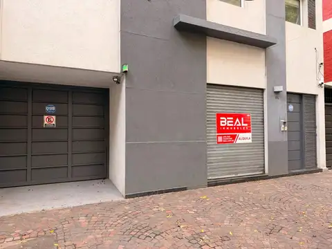 Local u oficina a la calle, 90 m2 centro Acassuso