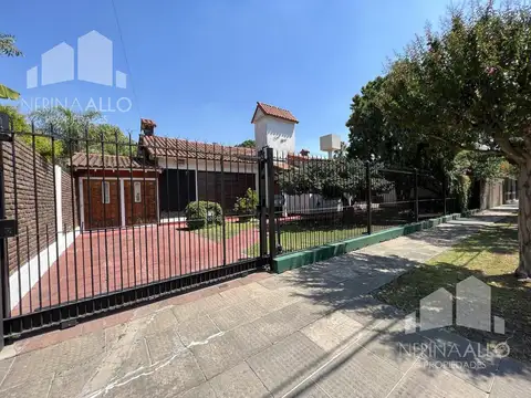 VENTA CASA 4 AMBIENTES ITUZAINGO NORTE