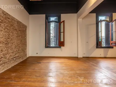 Casa en venta de 3 ambientes con parrilla y terraza en Caballito