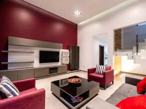 Casa 4 ambientes con 4 baños
