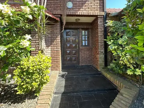 Maipu 1221