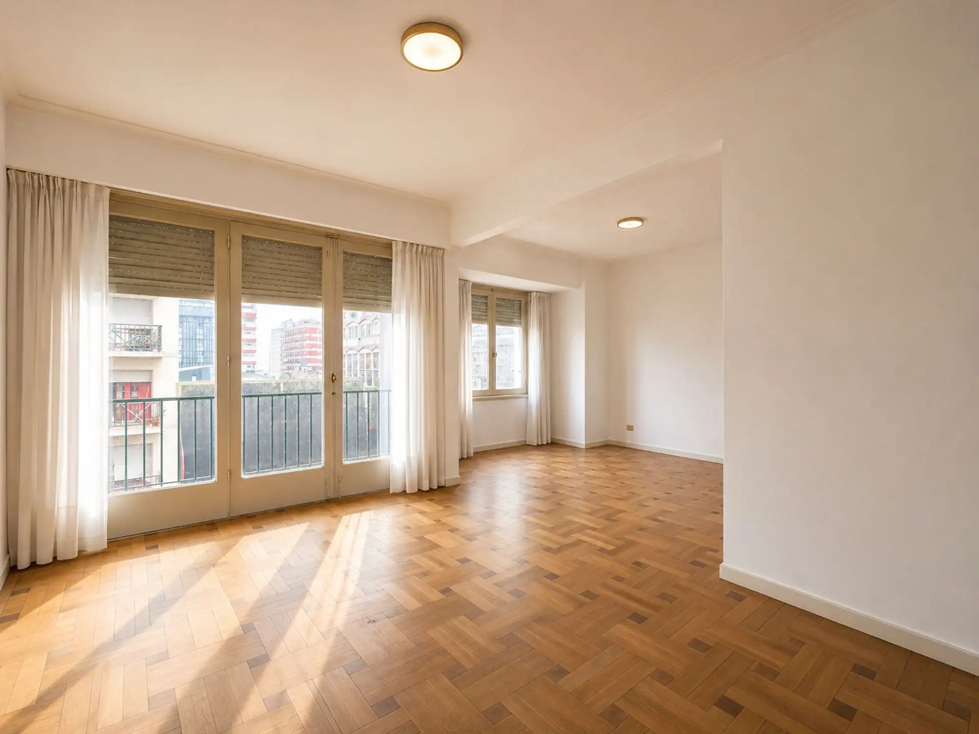 venta semi piso 4 ambientes al frente con balcon