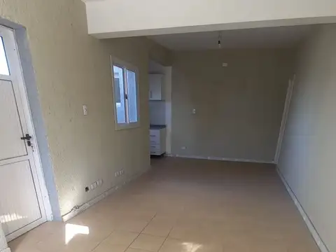 Depto Tipo Casa en Venta de 2 dormitorios