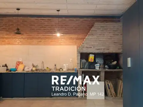Casa en Venta con 1 cochera
