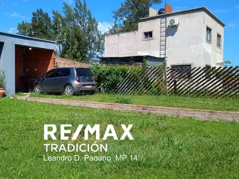 PUBLICA S/N - Puerto Tirol 100