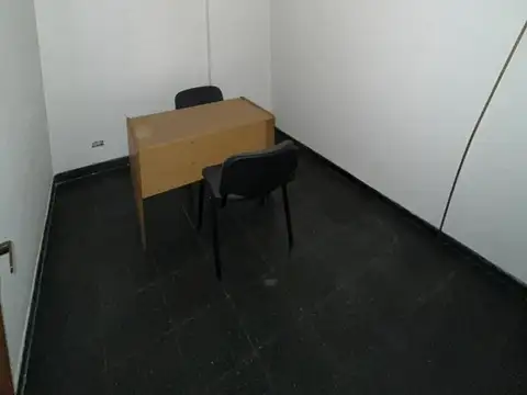 Oficina San Luis al 1600