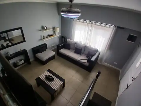 Depto Tipo Casa en Venta de 4 ambientes