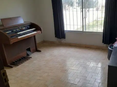 CASA 3 Amb - Lote 375M2 -R. Calzada OPORTUNIDAD