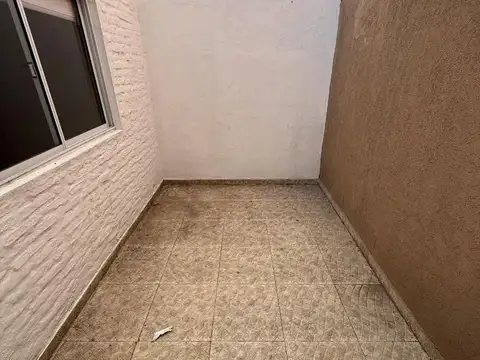 Depto Tipo Casa en Venta en Florida, USD 169.000