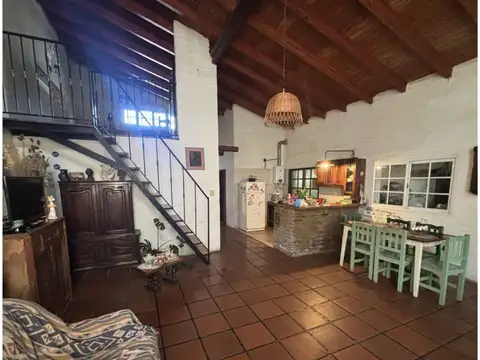 Remax VENDE casa de 3 dormitorios en Santo Tome.