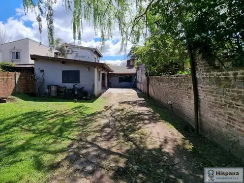 Casa en venta sobre calle Berutti, Barrio Los Jazmines, Del Viso, Pilar