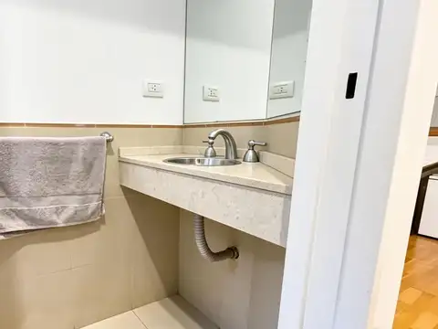Departamento 4 ambientes con 2 baños