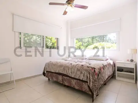 Casa en Venta en Club Miralagos, USD 290.000