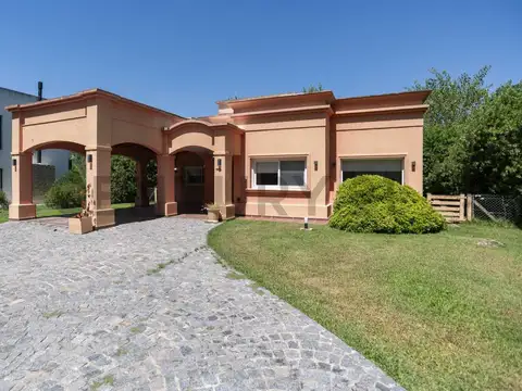 Casa en Venta de 3 dormitorios
