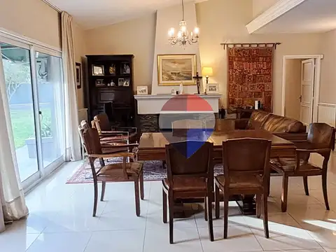 VENTA DE CASA EN CARRASCO SUR