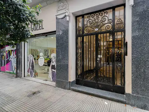 Maipú 800